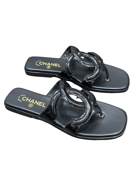 CHANEL Shoes - NEW BLAZY CHANEL Black CROC EMBOSSED LARGE CC Logo FLIP FLOP THONG Sandals 40